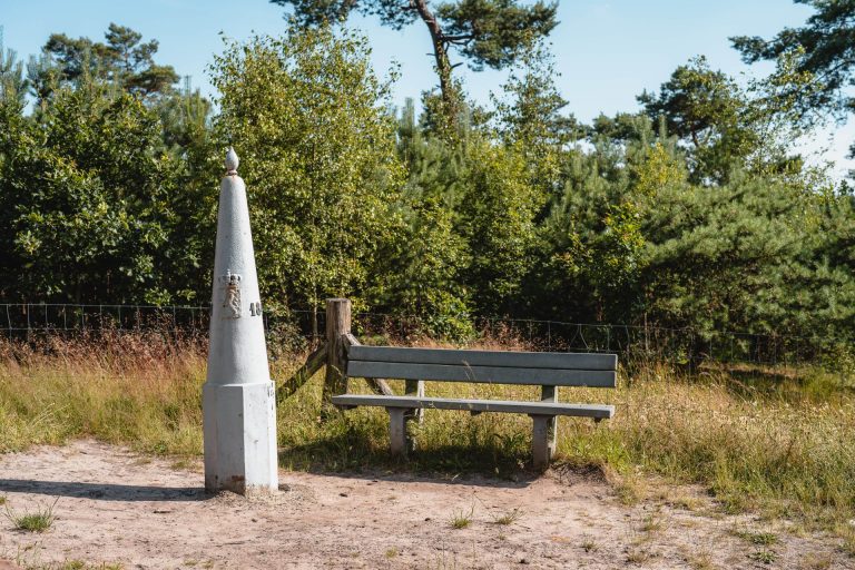 Grenspaal 191 op de Smokkelroute Luyksgestel