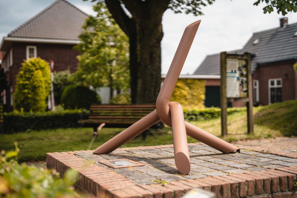 Standbeeld, kraaienpoot, smokkelroute Luyksgestel