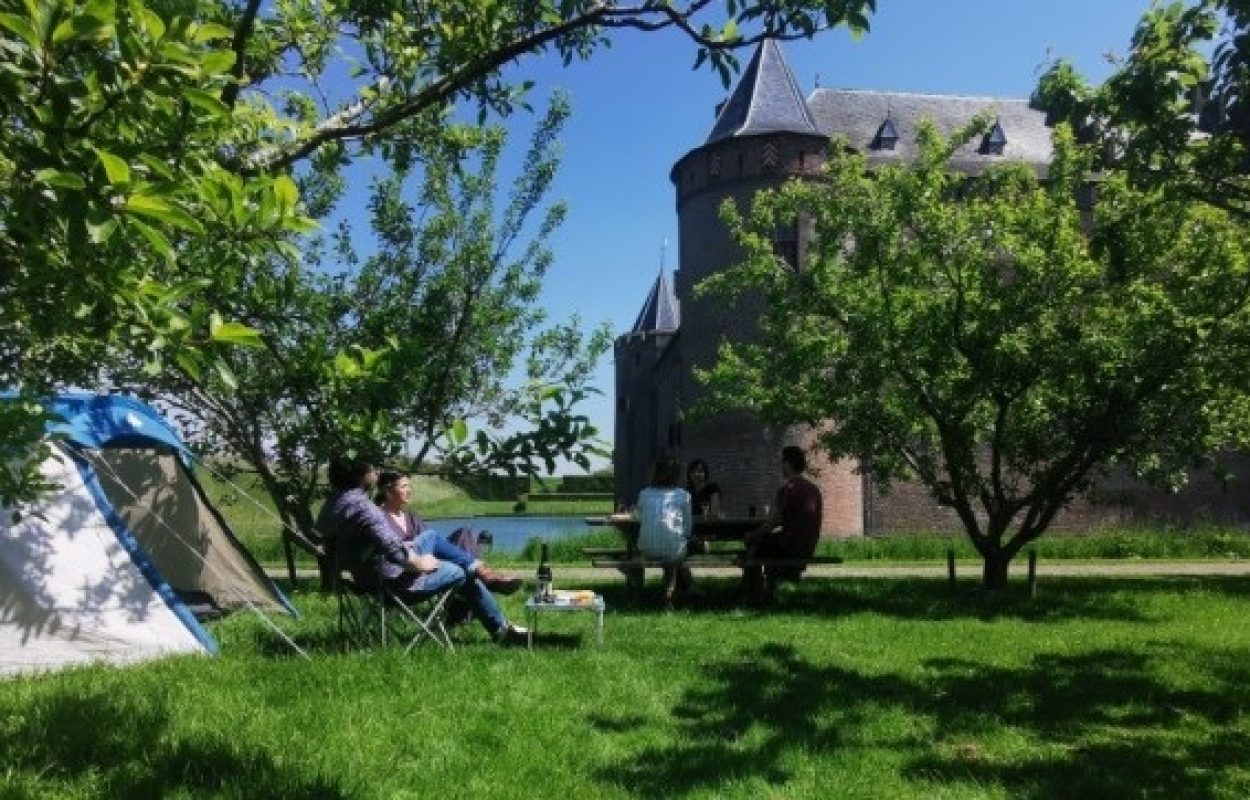 Kamperen boomgaard Muiderslot