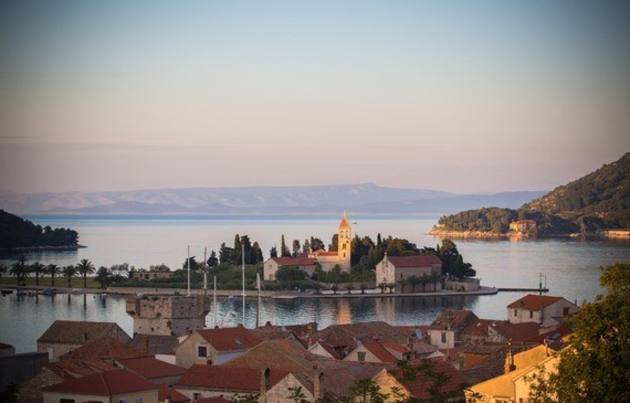 Het eiland Vis in Kroatië